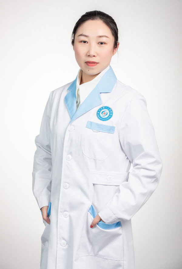杨云
