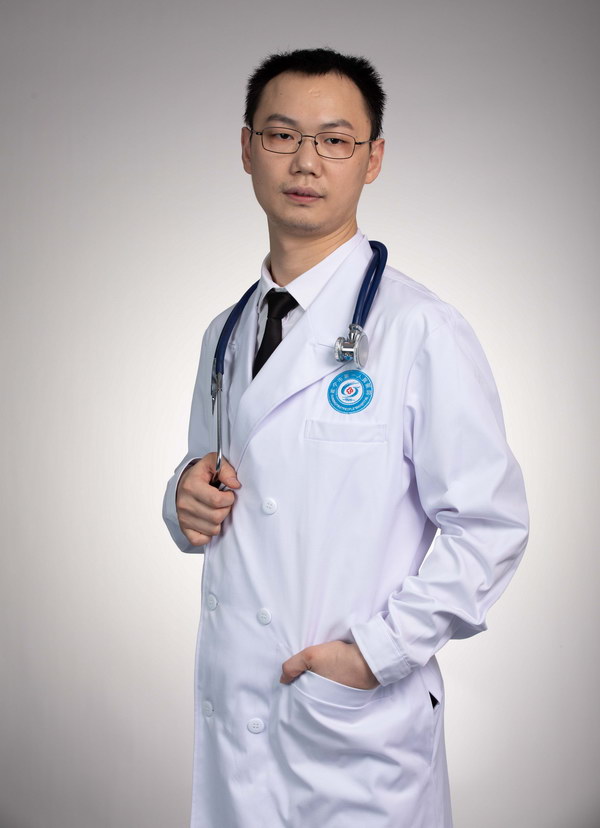 汤敏