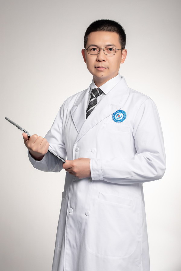 鲁瑞林