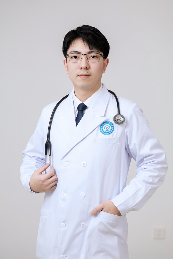 胡俊