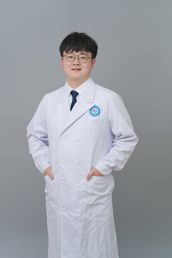 牟兴